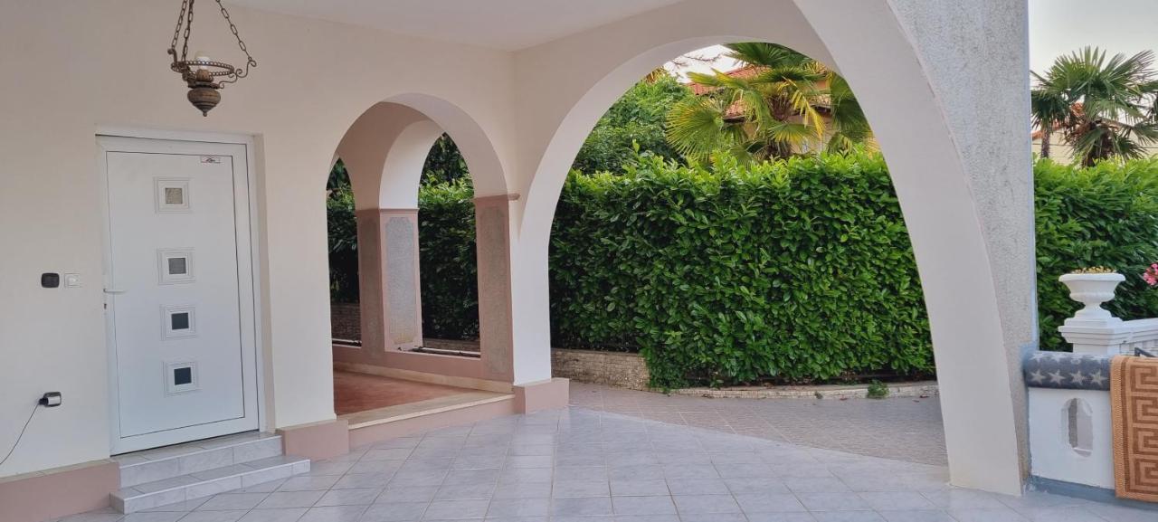 Villa Niki Rezine Lovran Exterior foto